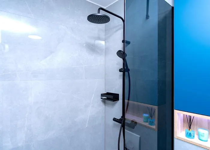 Fingerprint 5 Min From Center &