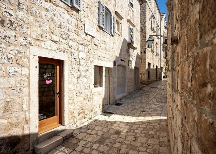 Fingerprint 5 Min From Center &